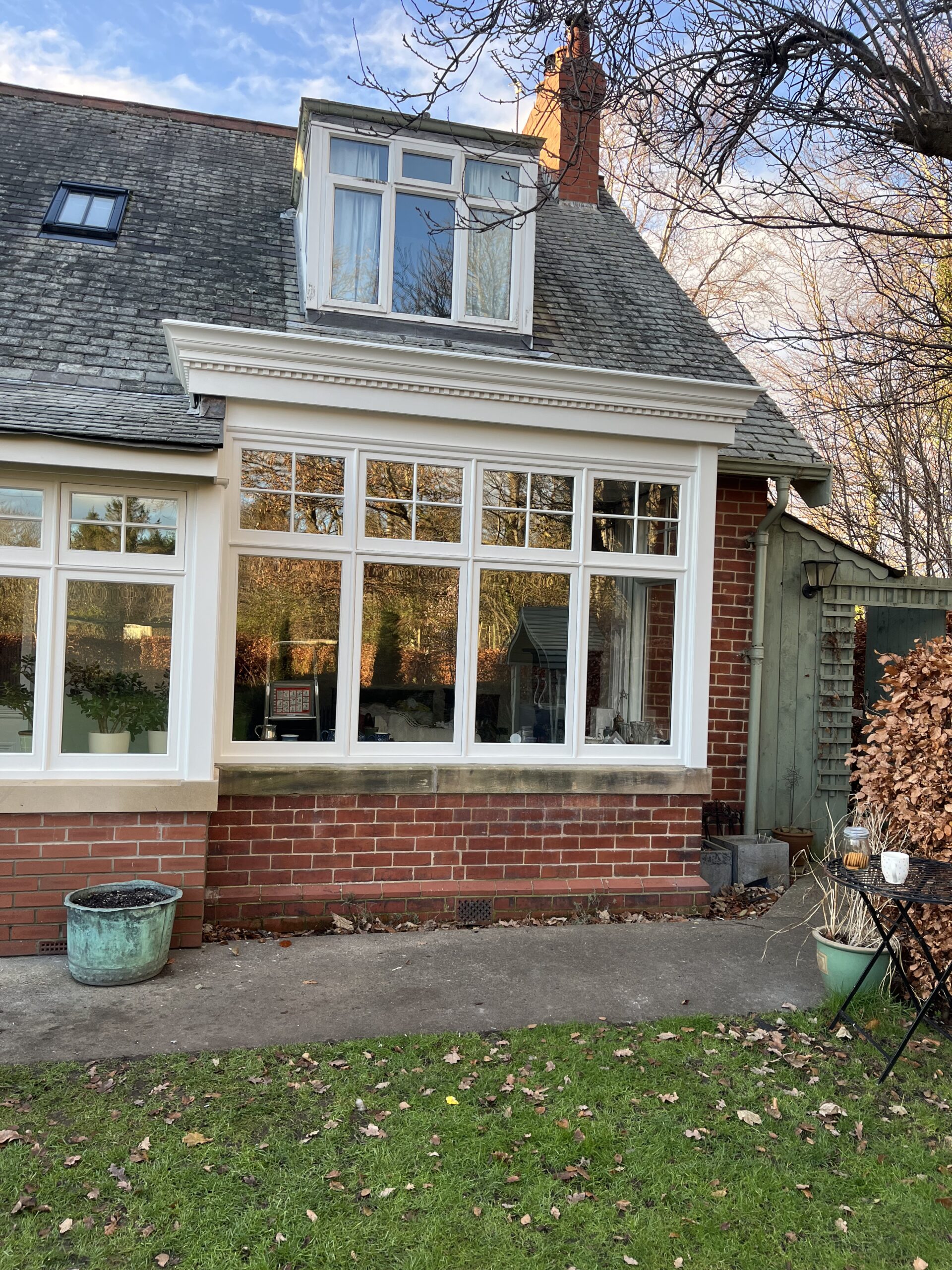 Dobby Window Double bay window - RF Specialist Joinery
